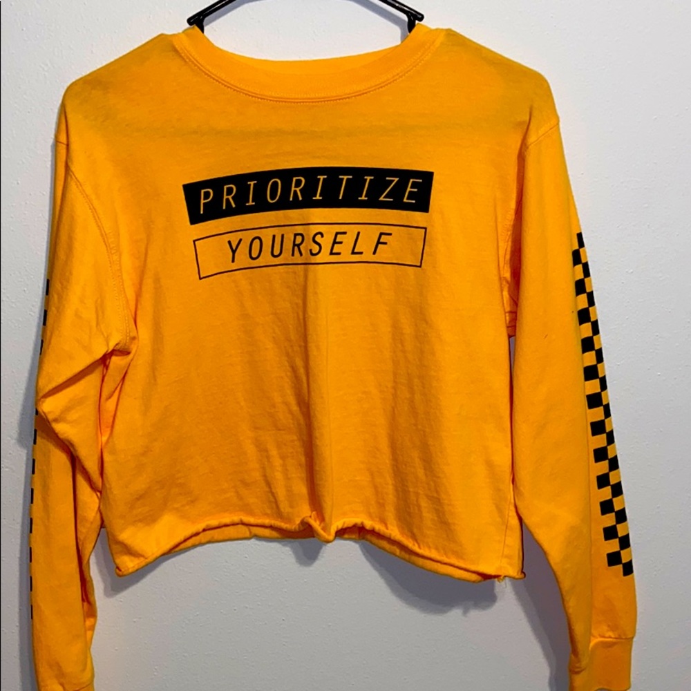 Crop top